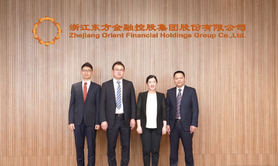 1630308854785055zWue.jpg 四位領導合影---副本.jpg